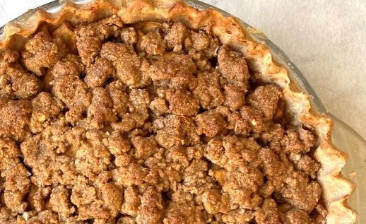 Recipe- Gluten-Free Apple Pie made with Granola!